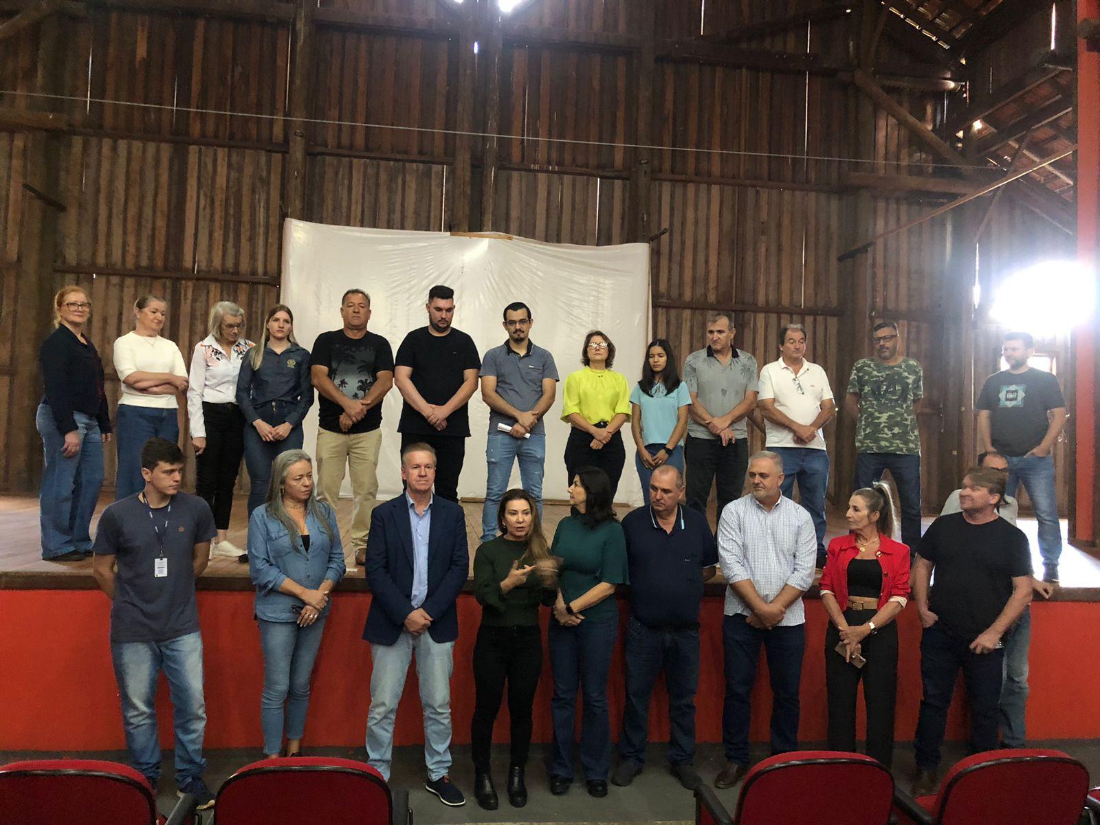 Secretaria de Estado conhece os potenciais turísticos de São Jorge d’Oeste