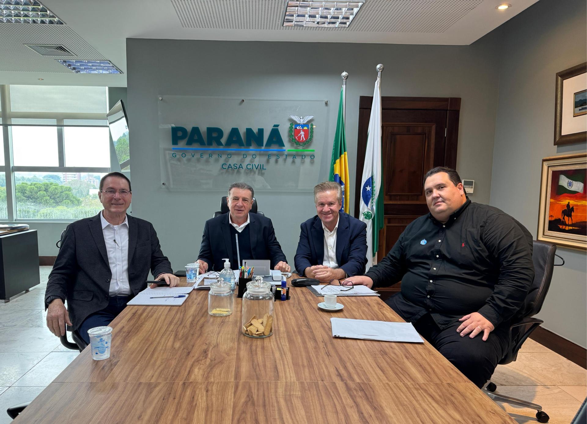 Pedron e Luis Corti viabilizam recursos para grande programa de pavimentação e recape em Francisco Beltrão